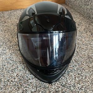 Like NEW!! Youth HJC snowmobiling helmet, size S